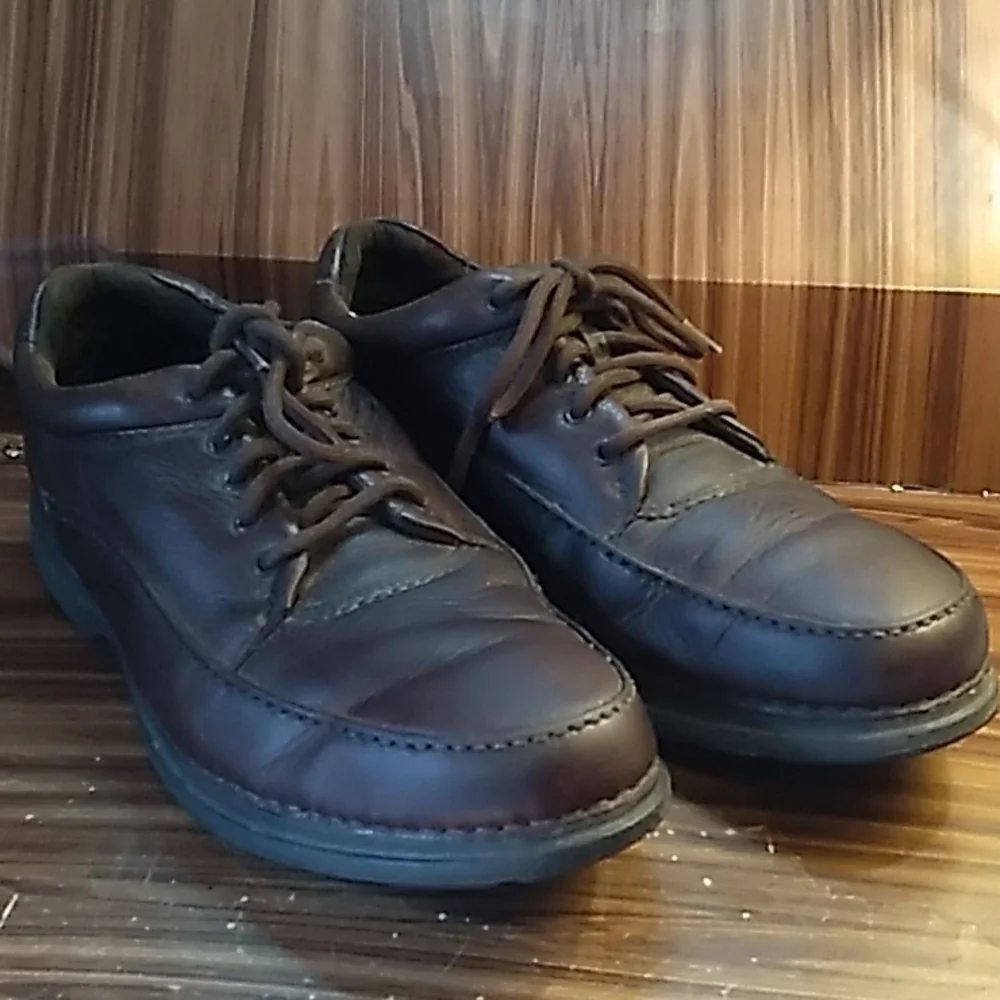Rockport mens brown lace up 11w 👞shoes